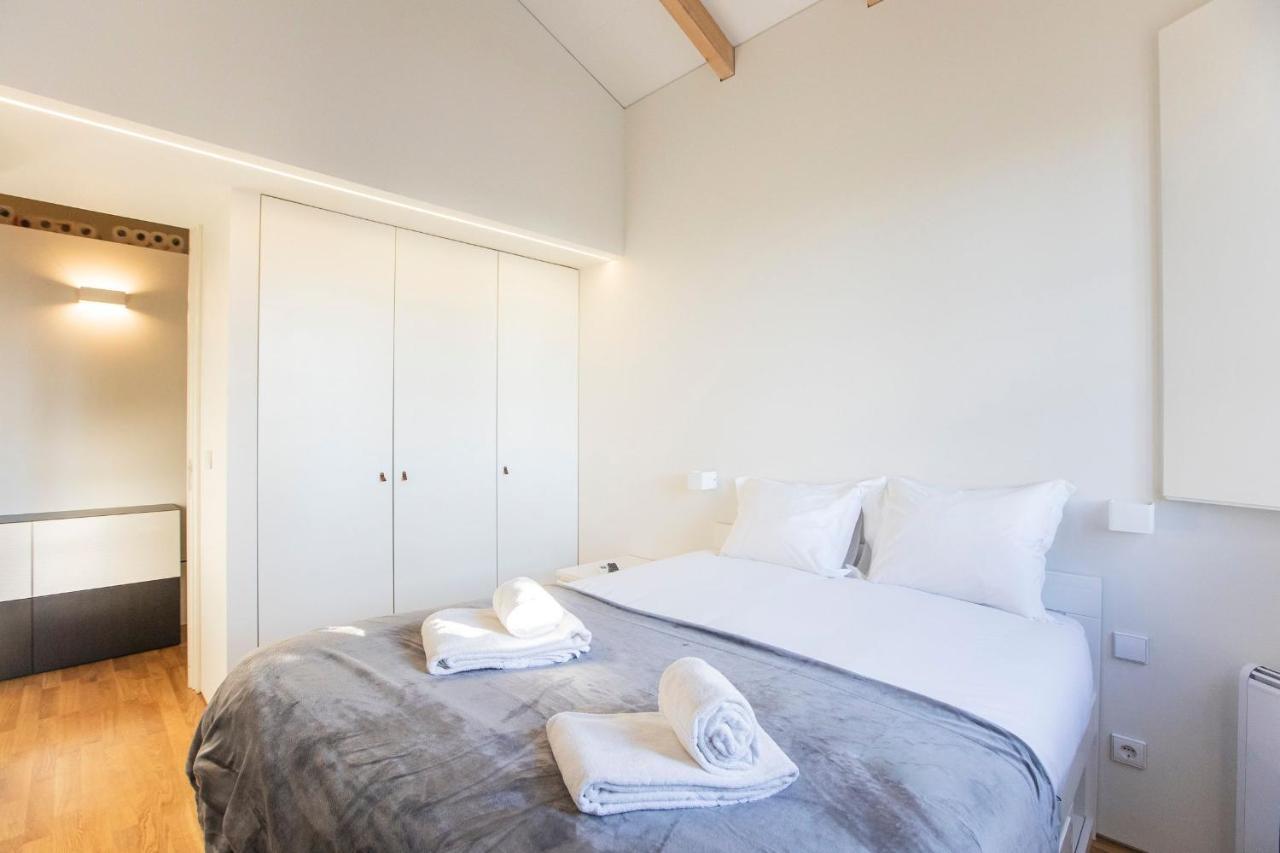 Modern 2Br Duplex Downtown By Art District By Lovelystay Porto Buitenkant foto